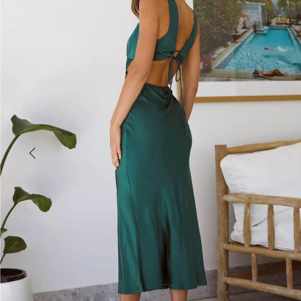 Hello Molly dress - Picture 2 of 4